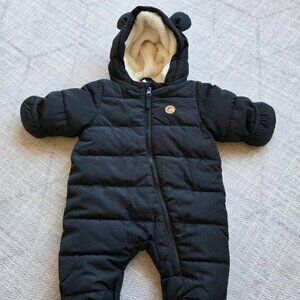 H&M newborn snowsuit